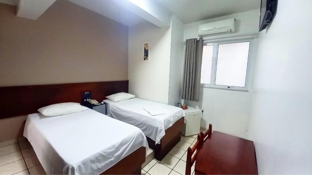Alpha Ville Hotel Assis Dış mekan fotoğraf