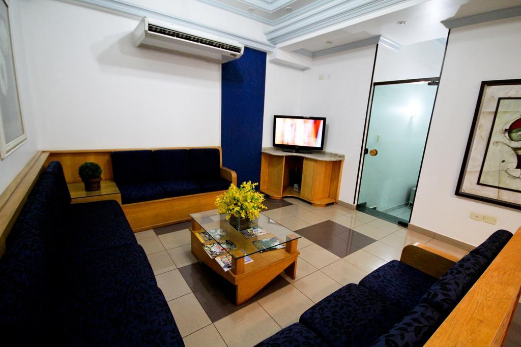 Alpha Ville Hotel Assis Dış mekan fotoğraf