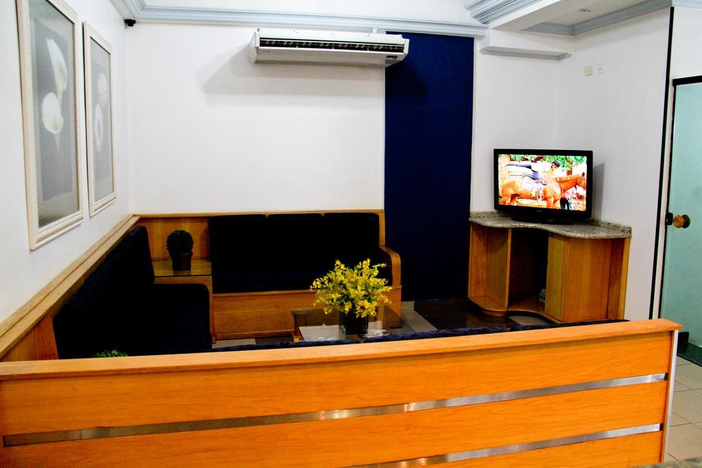 Alpha Ville Hotel Assis Dış mekan fotoğraf