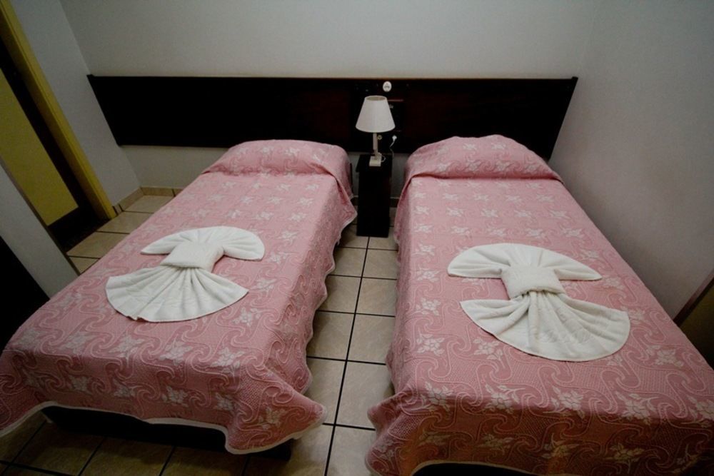 Alpha Ville Hotel Assis Dış mekan fotoğraf