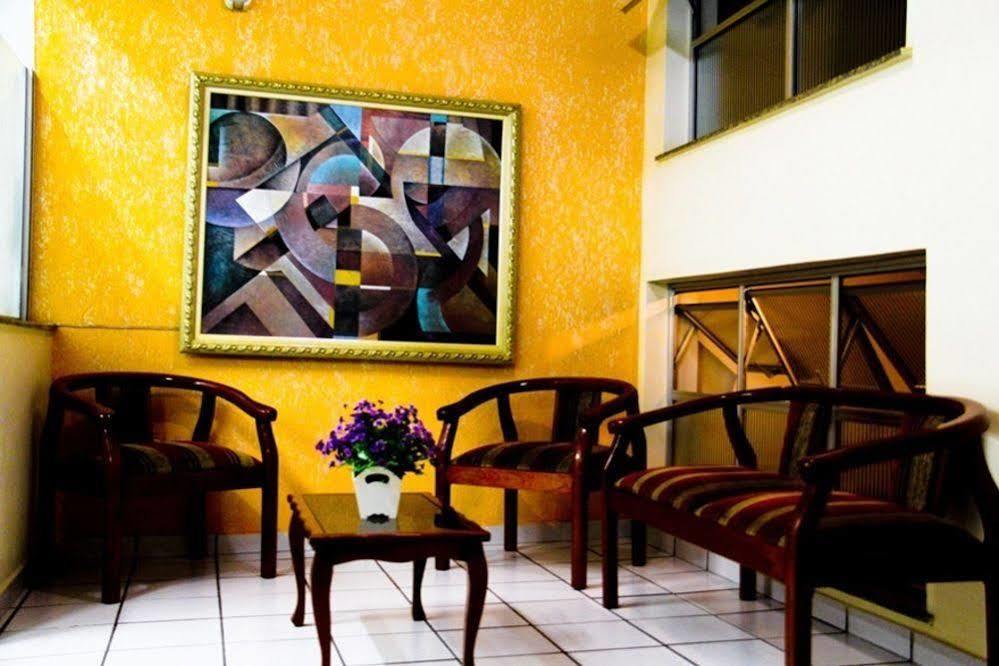 Alpha Ville Hotel Assis Dış mekan fotoğraf